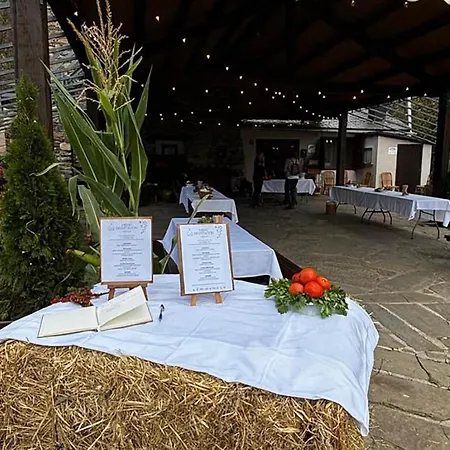 Vandrerhjem La Escuela De